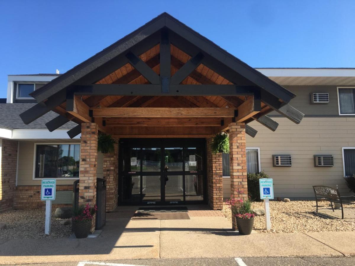 Americinn By Wyndham New Richmond Exterior foto